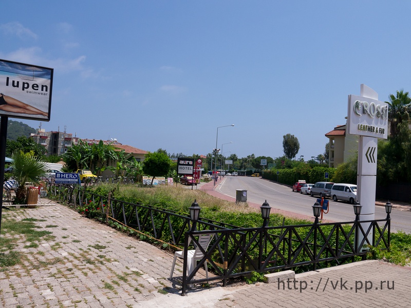 И тут отели