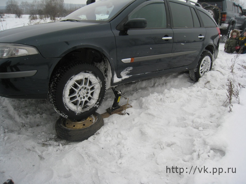 Лагуна на домкрате