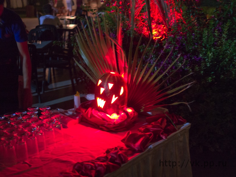 Арбуз с подсветкой