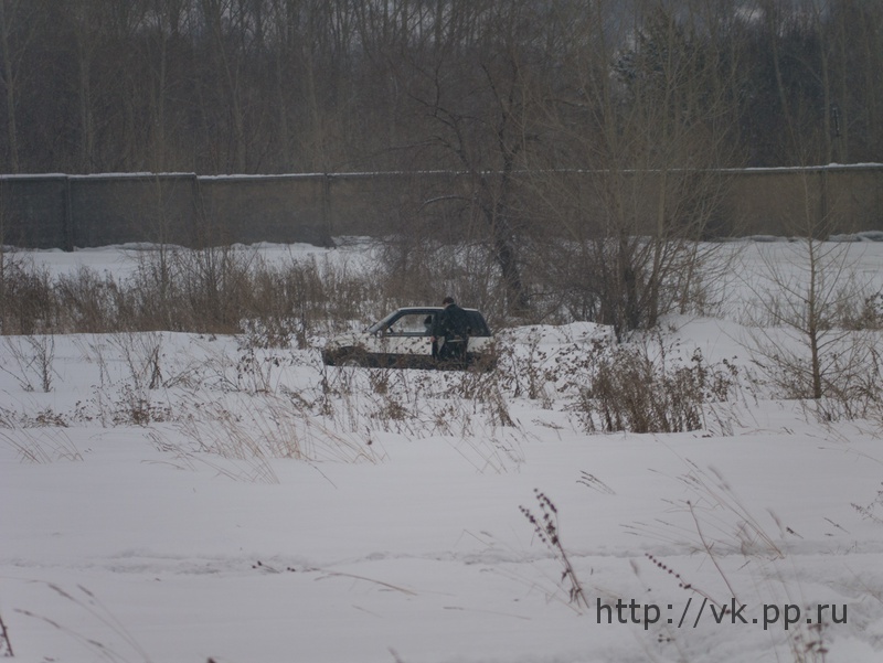А тем временем к нам рубится Ока