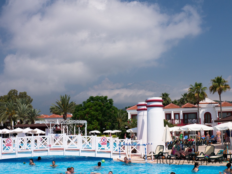 Территория отеля