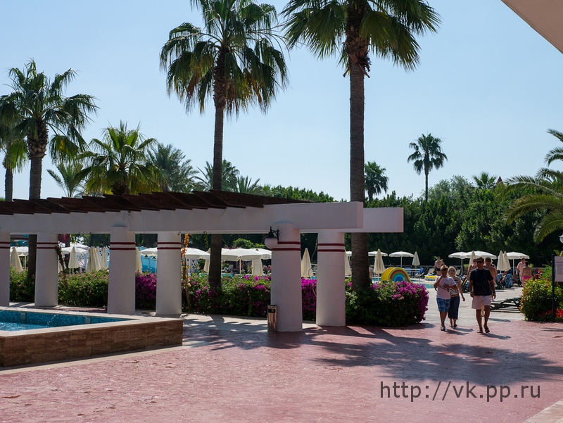 Территория отеля