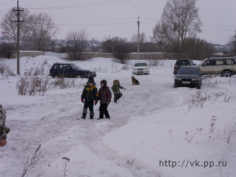 Детки играют, надо было свою взять